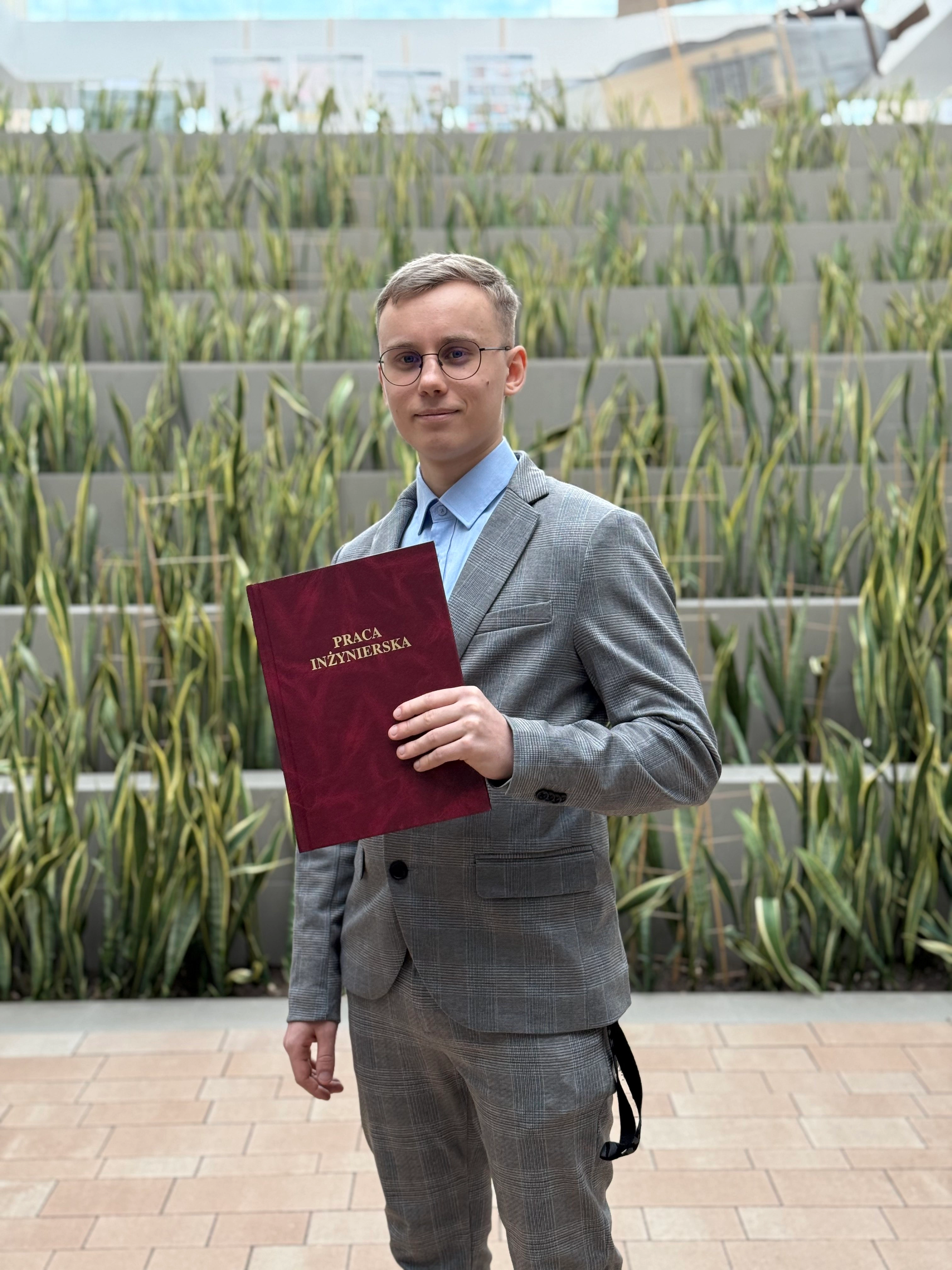 Graduation Defense 1